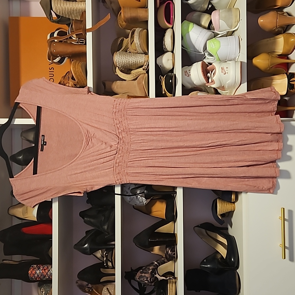 Tally Weil sz 40 fits medium